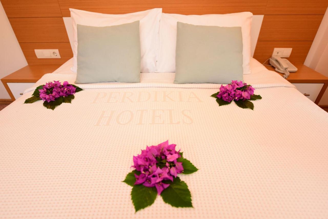 Perdikia Hill Hotel And Villas Oludeniz Exterior foto