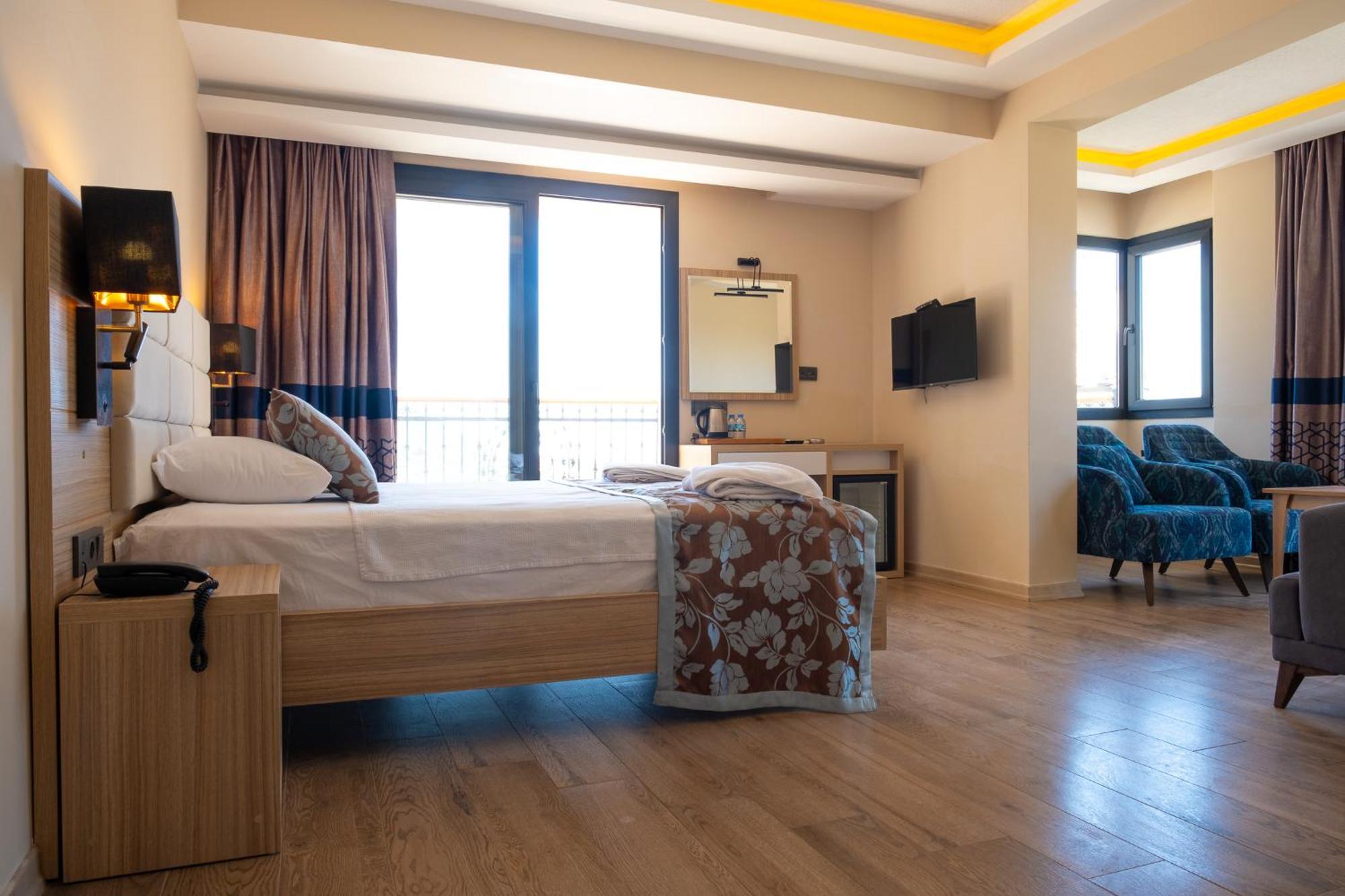Perdikia Hill Hotel And Villas Oludeniz Exterior foto